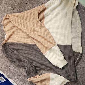 Large BKE sweater